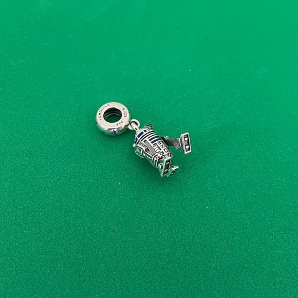 Pandora Star Wars R2-D2 Dangle Charm - Picture 3 of 4